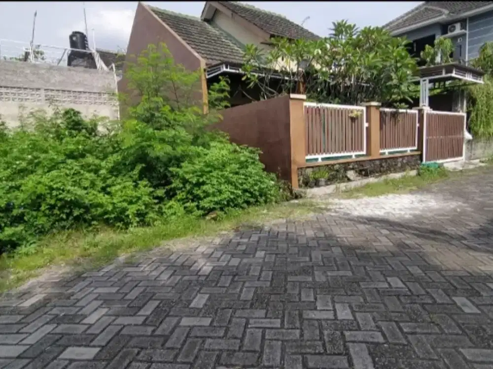 Dijual tanah kluster Gentan solo