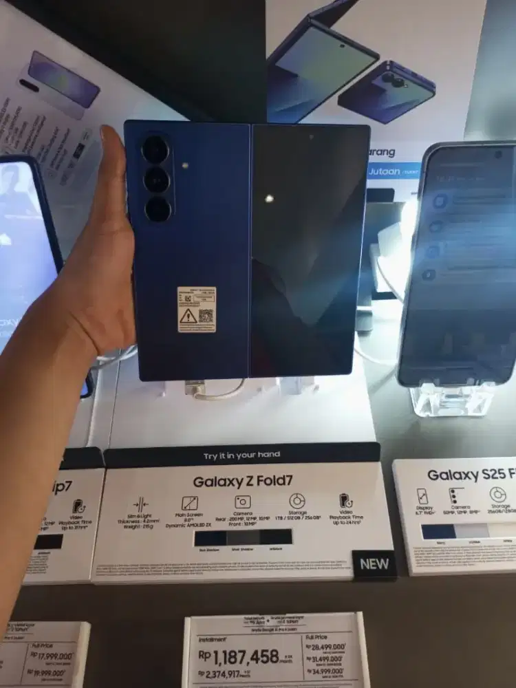 Ready guys samsung zfold nya