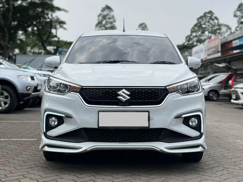 TERMURAH SUZUKI ERTIGA SPORT HYBRID 2023 AT PUTIH