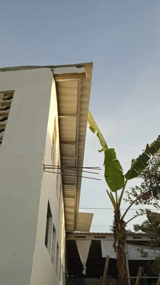 Spesialis baja ringan