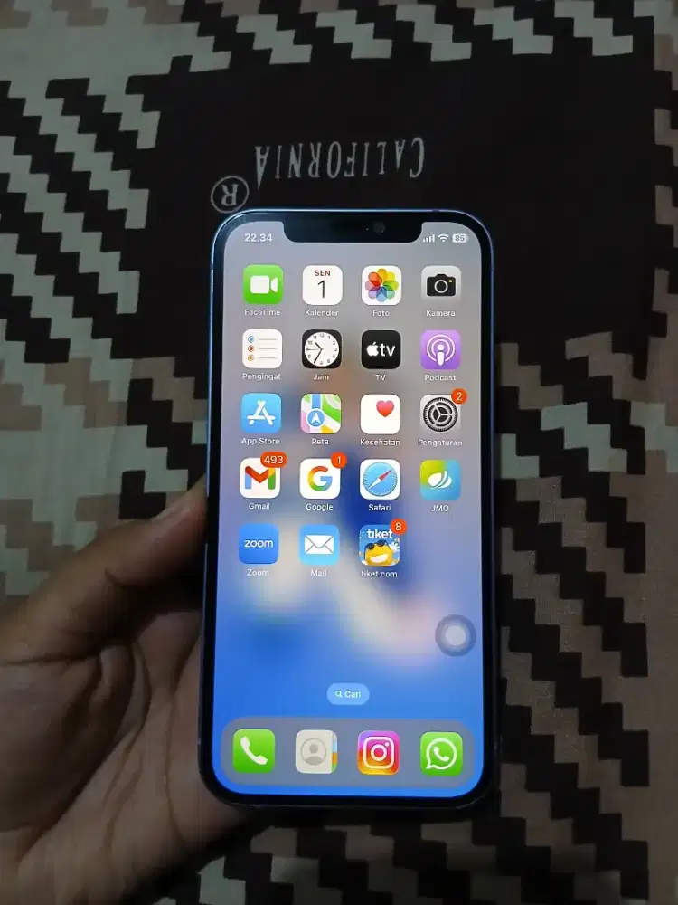 Jual smartphone I Phone 12 (nego)