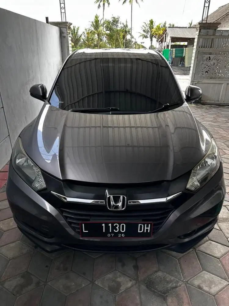Hrv 2016 grey E cvt automatic abu abuabu H-RV matic HR-V metic