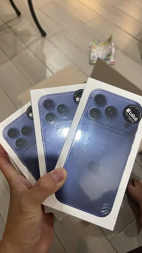 Iphone 17 PRO 256GB deep blue bli2 garansi