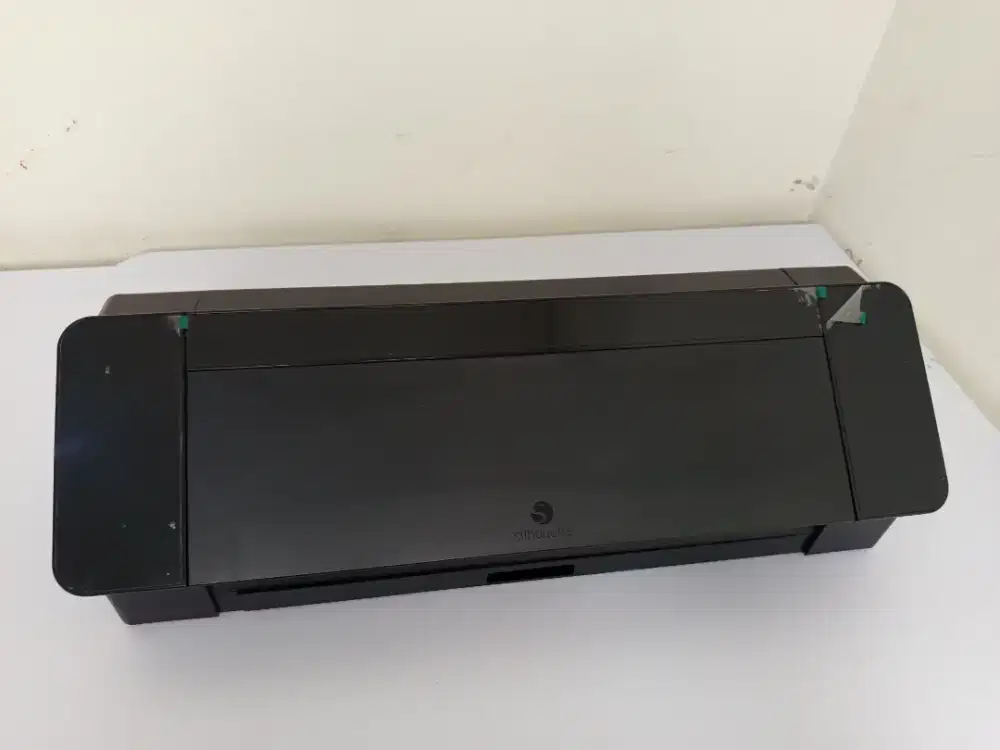 Mesin Cutting Cameo 4 Silhouette