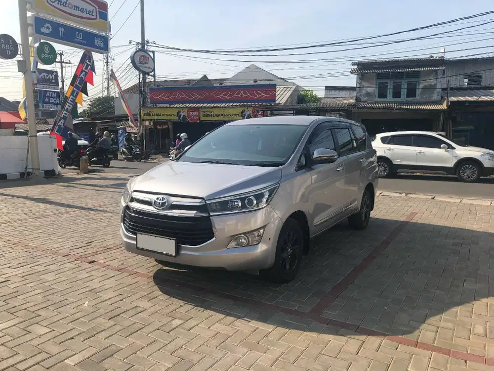 Toyota Innova V 2.4 Diesel - AT. Tahun 2018.