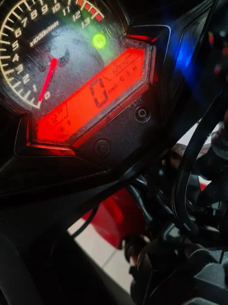 Cb150 r no minus