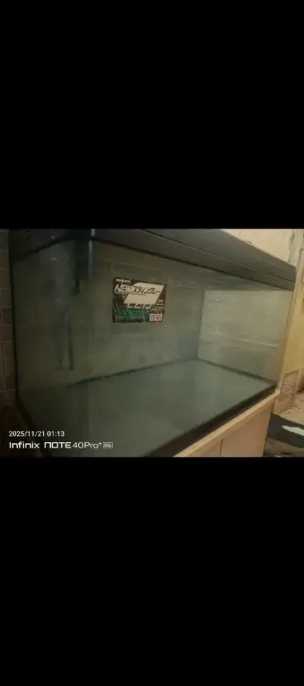 Aquarium Model Oval @tanpa sambungan kaca