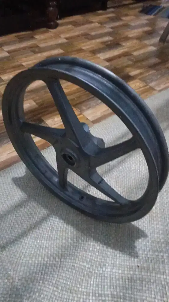 Velg Honda  Vario depan THN 2012