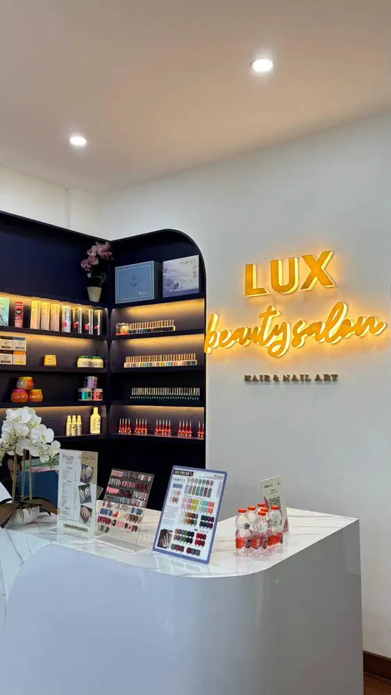 Dibutuhkan  Hairstylist Salon