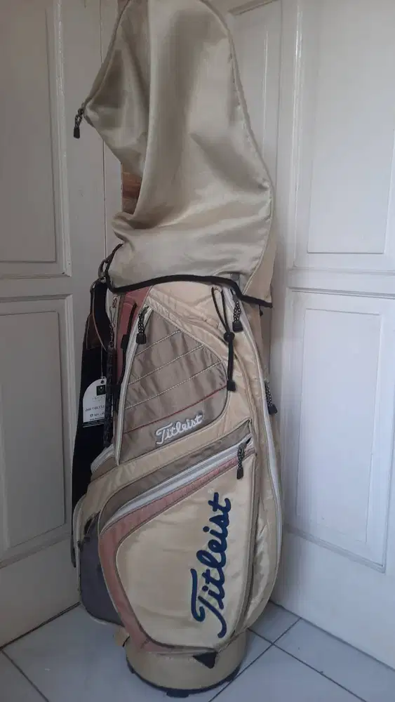 Golf Bag Titleist White