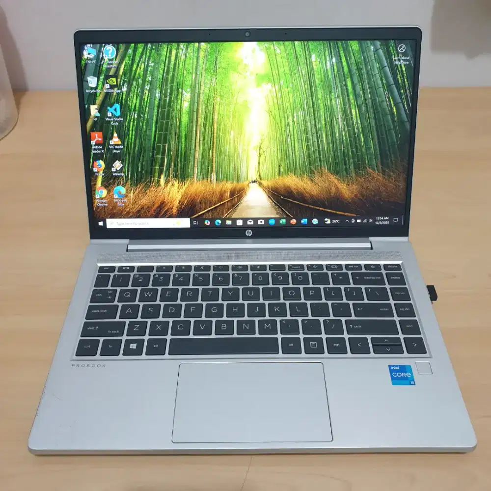 HP PROBOOK 440 G8 - I5 1135G7 - NVIDIA MX450 - 8GB - 512GB