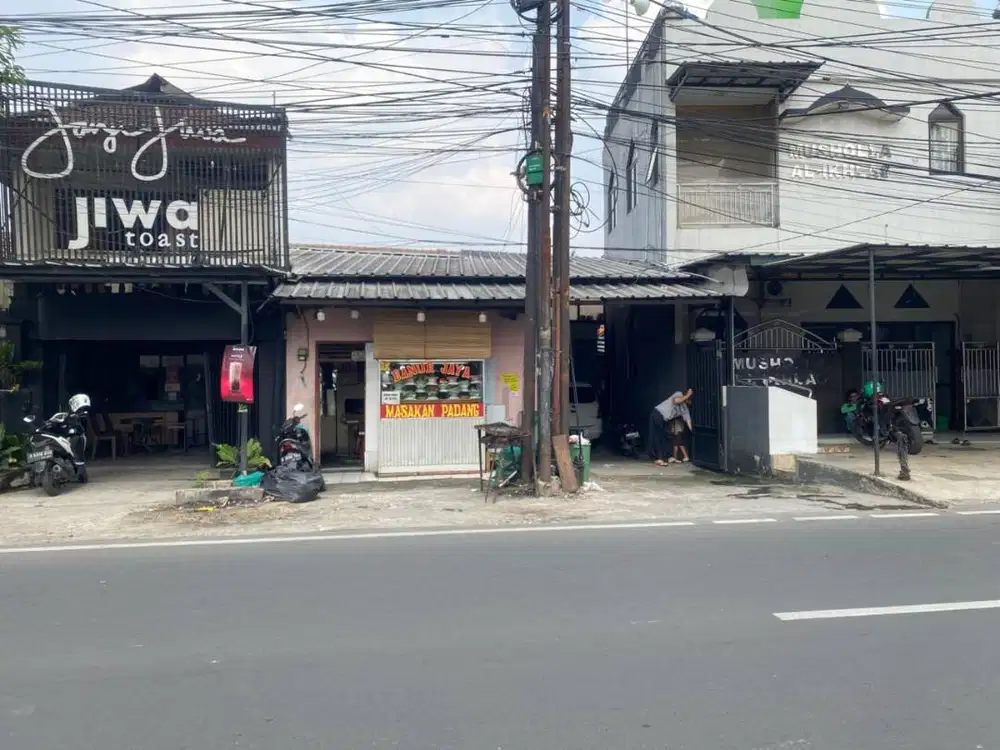 Dijual Cepat Rumah-SHM Lokasi Strategis 268m² Bebas Banjir!