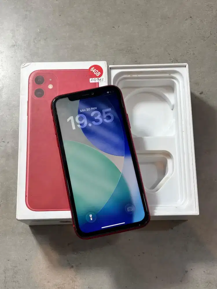 IPHONE 11 64GB RED
