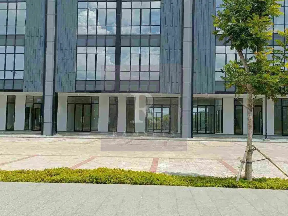 Dijual Dan sewakan ruko LT 128m2 LB 360m2 Hollywood PIK 2