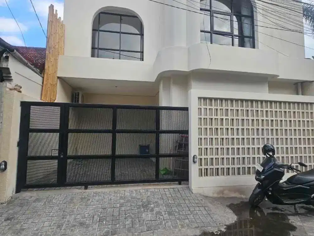 Brand New Modern Mediteranian Villa in Semer Near Umalas Kerobokan Bali