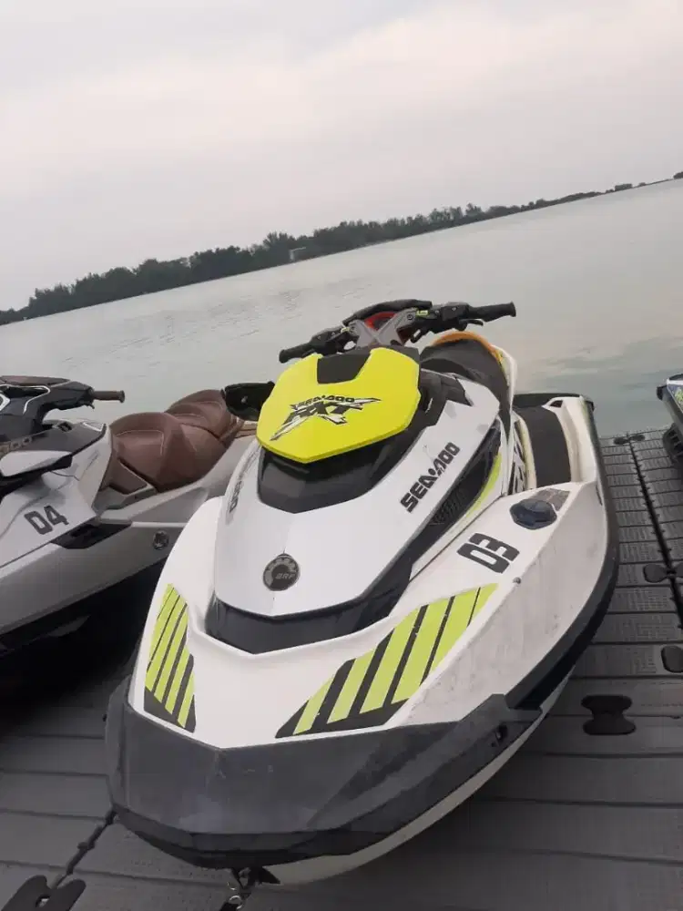 Jual Murah 2 unit Jetski Seadoo RXT-S 300