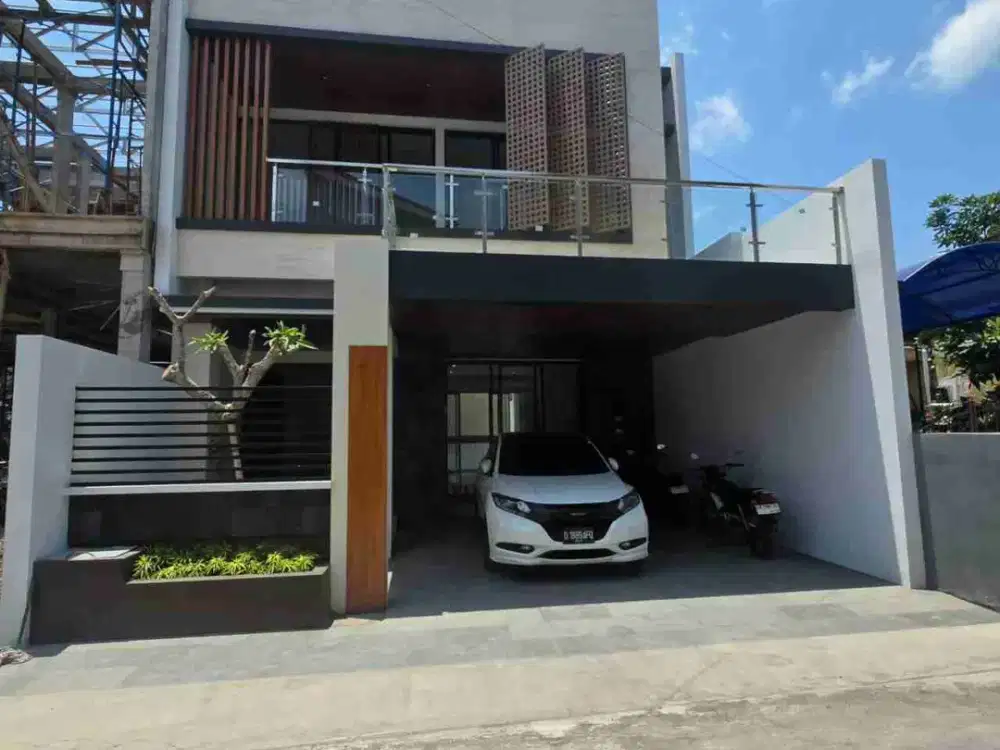 Rumah mewah dekat UGM