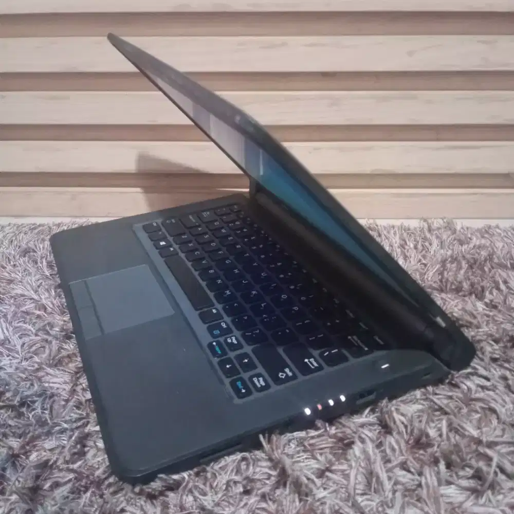 Dell latitude 3340