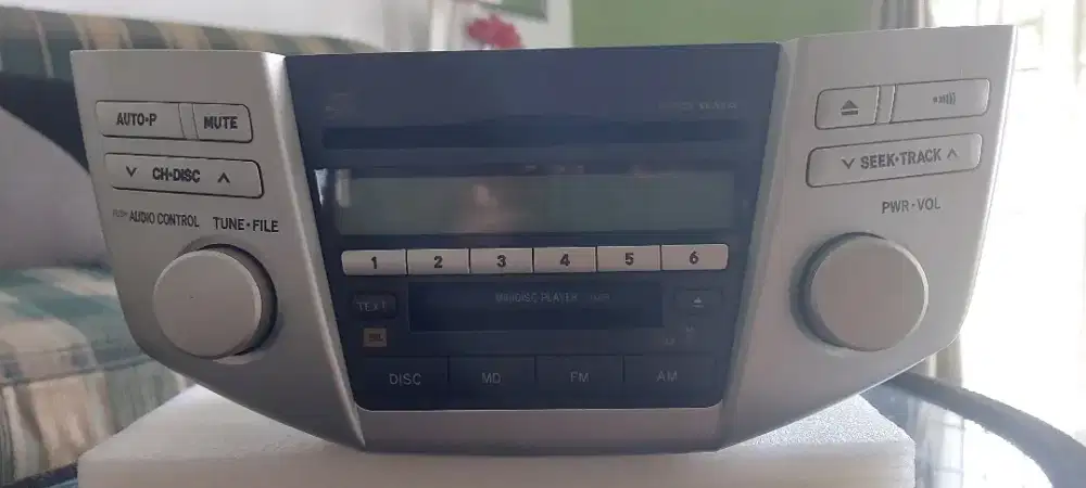 Jual cepat head unit original harrier 2,4 
Mulus no mrinus