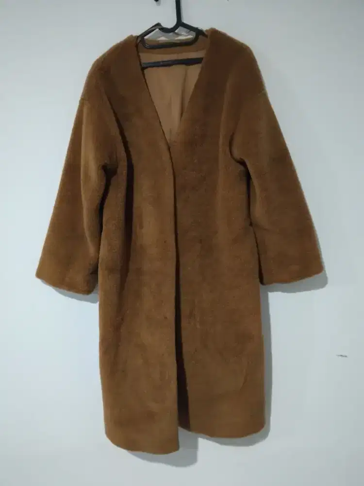 Dijual coats merk GU ukuran M