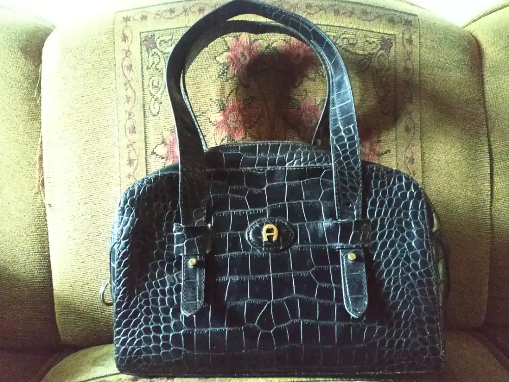 tas kulit Aigner croco munich untuk wanita