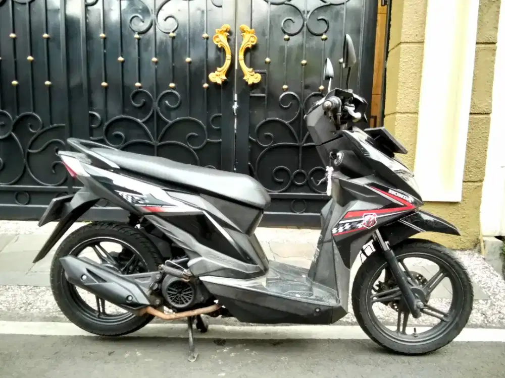 Honda Beat ECO tahun 2018 surat surat komplit
