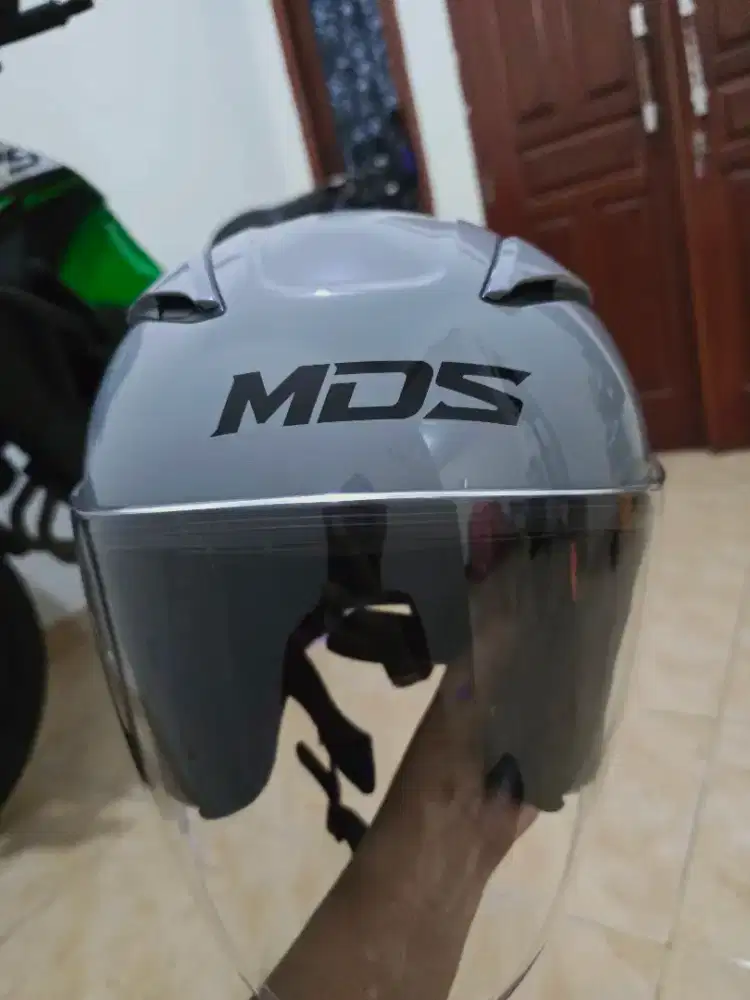 Helm MDS like New ukuran M