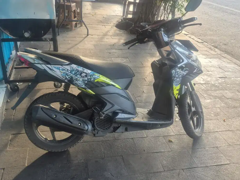 Dijual Cepat Vario 2011