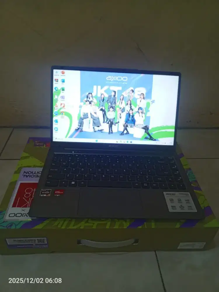 Di Jual Laptop Axioo 14 hype 5,AMD Ryzen 5,  8 GB