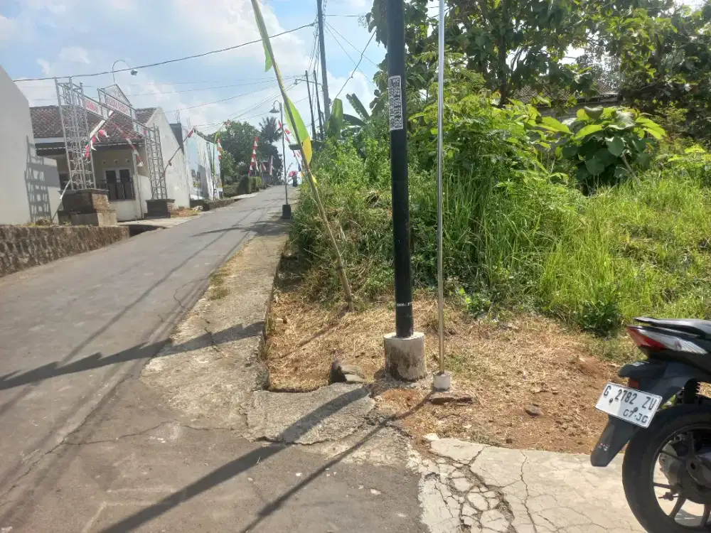 Tanah pekarangan hook 225 badran rejo metuk boyolali