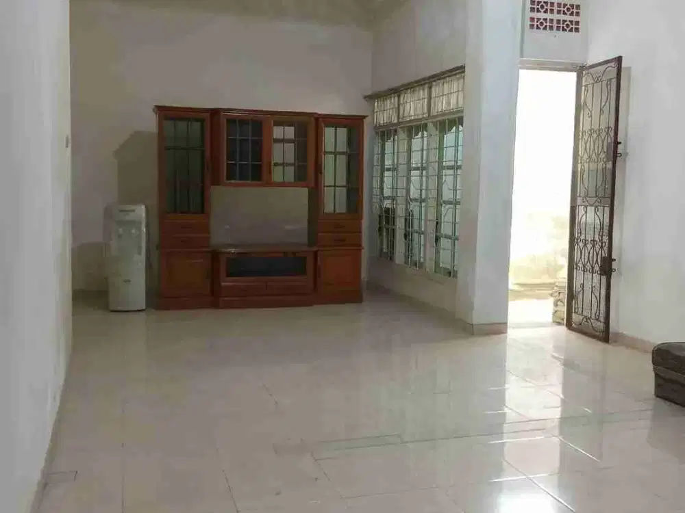 Rumah Dijual Disewakan di Kupang Teba Telukbetung Bandar Lampung. Pinggir Jalan Utama