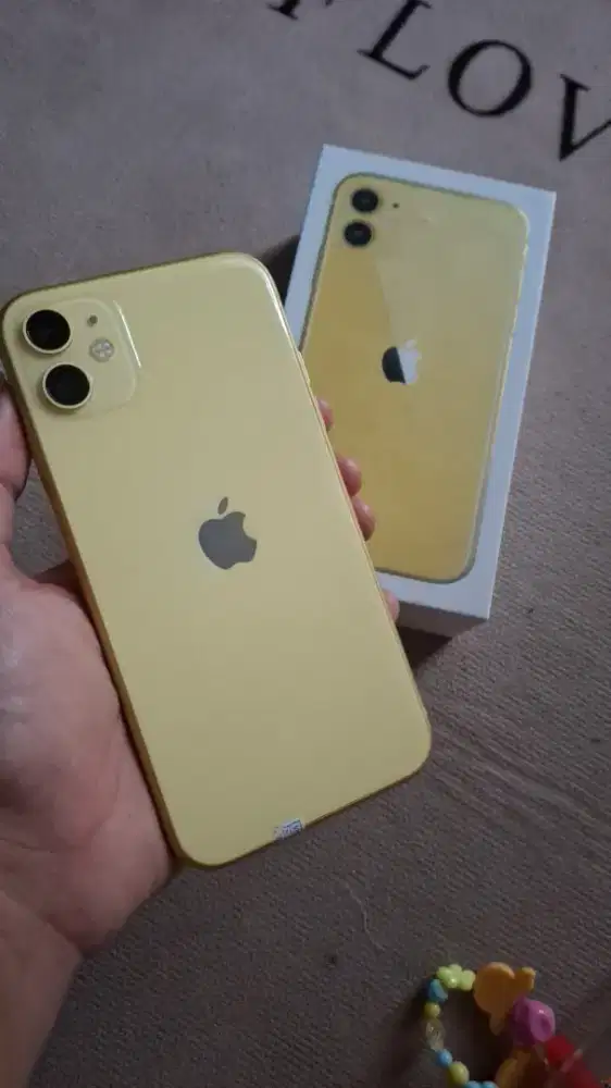 Iphone 11 256 kuning mulusss