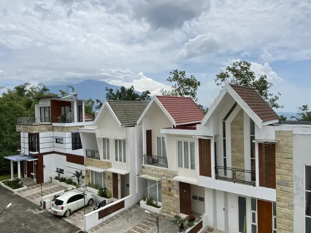 Rumah 1 Menit dari JTP 2 | Free Full Furnished | Ada Manajemen sewa villa