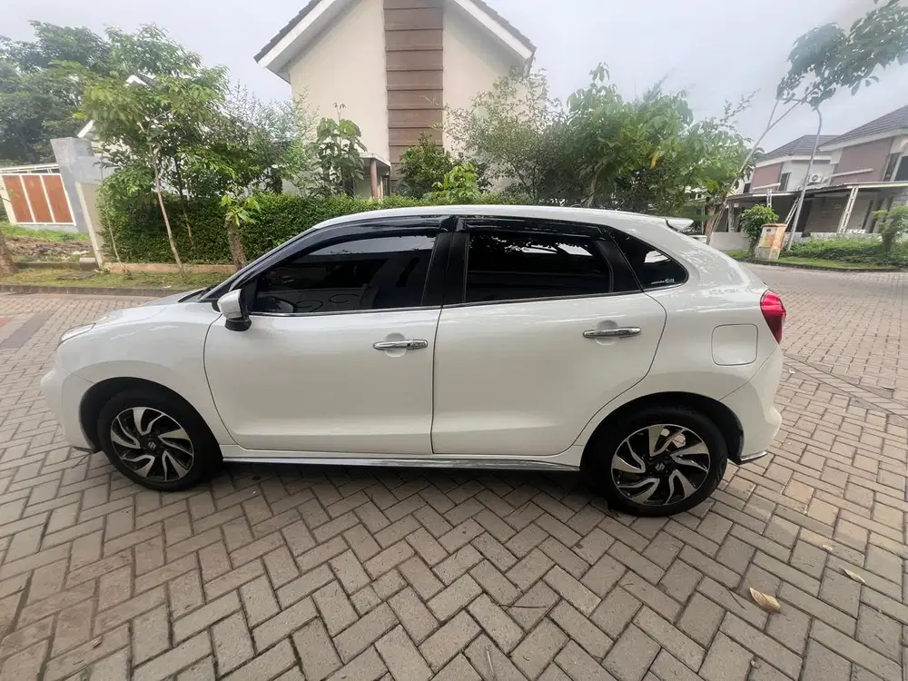 Suzuki Baleno 2021 Bensin