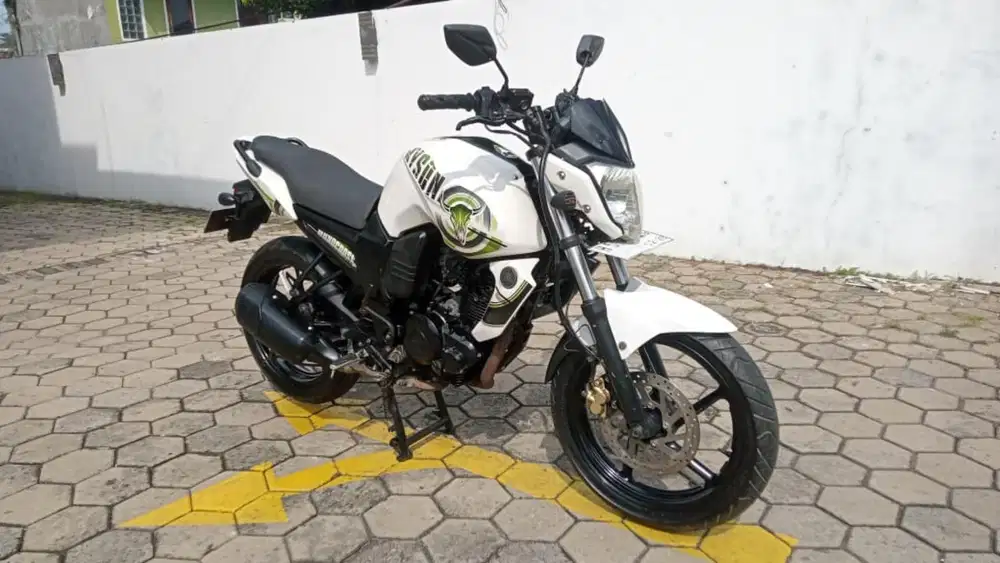 Byson Th 2014 Istimewa