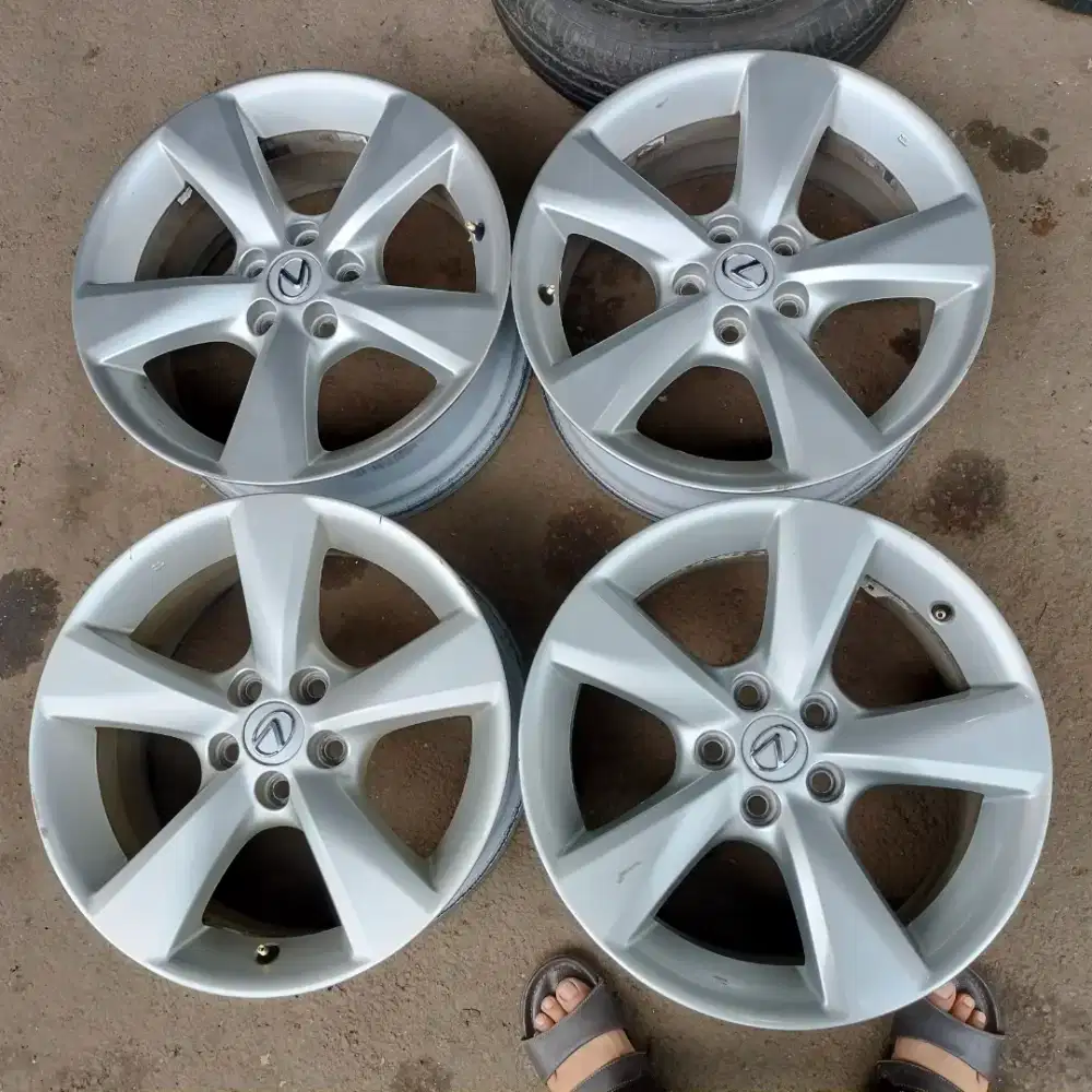 Velg original OEM Toyota Lexus ring 18 pcd 5x114,3