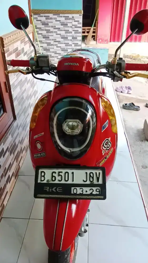 Scoopy tahun 2013 lengkap