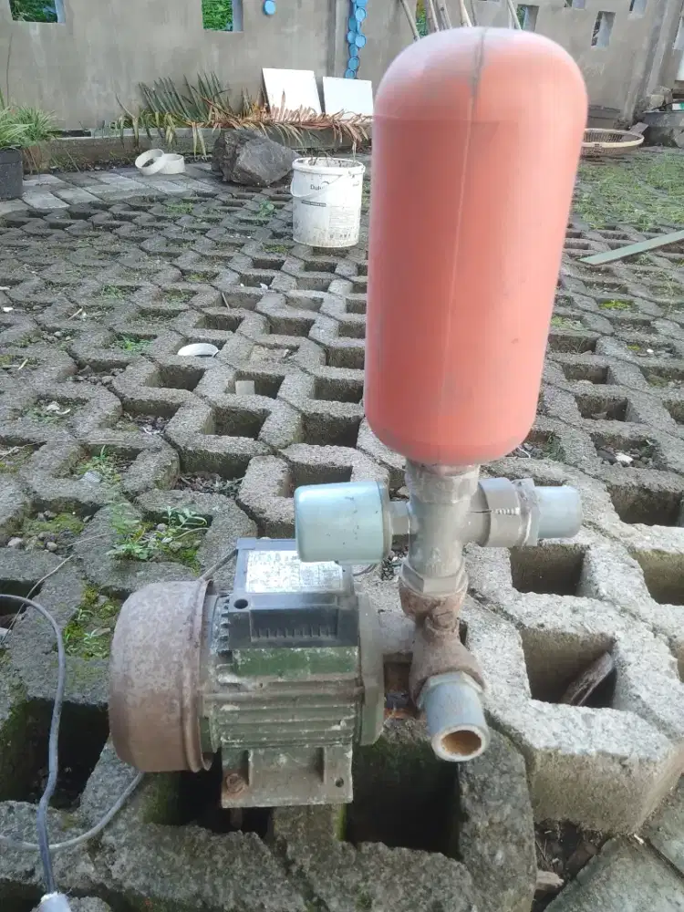 Pompa Air Bekas