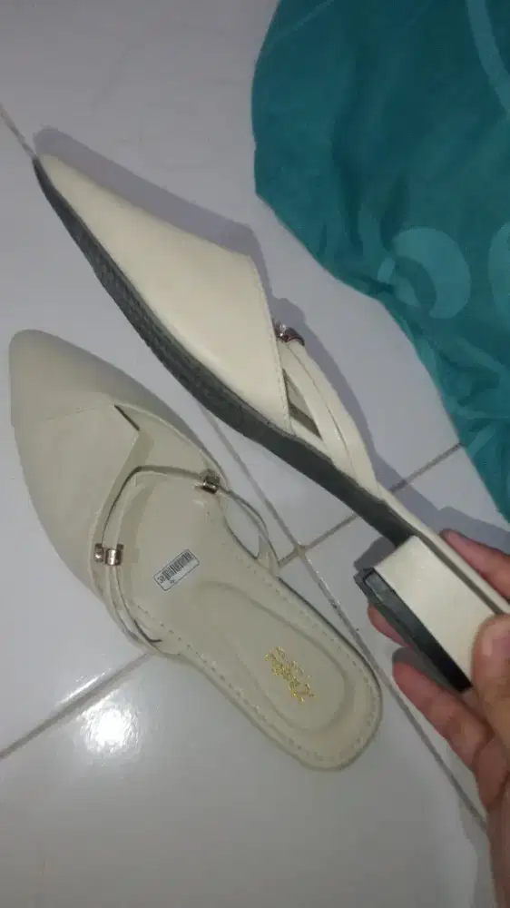 SEPATU FLATSHOES-HSC 2025