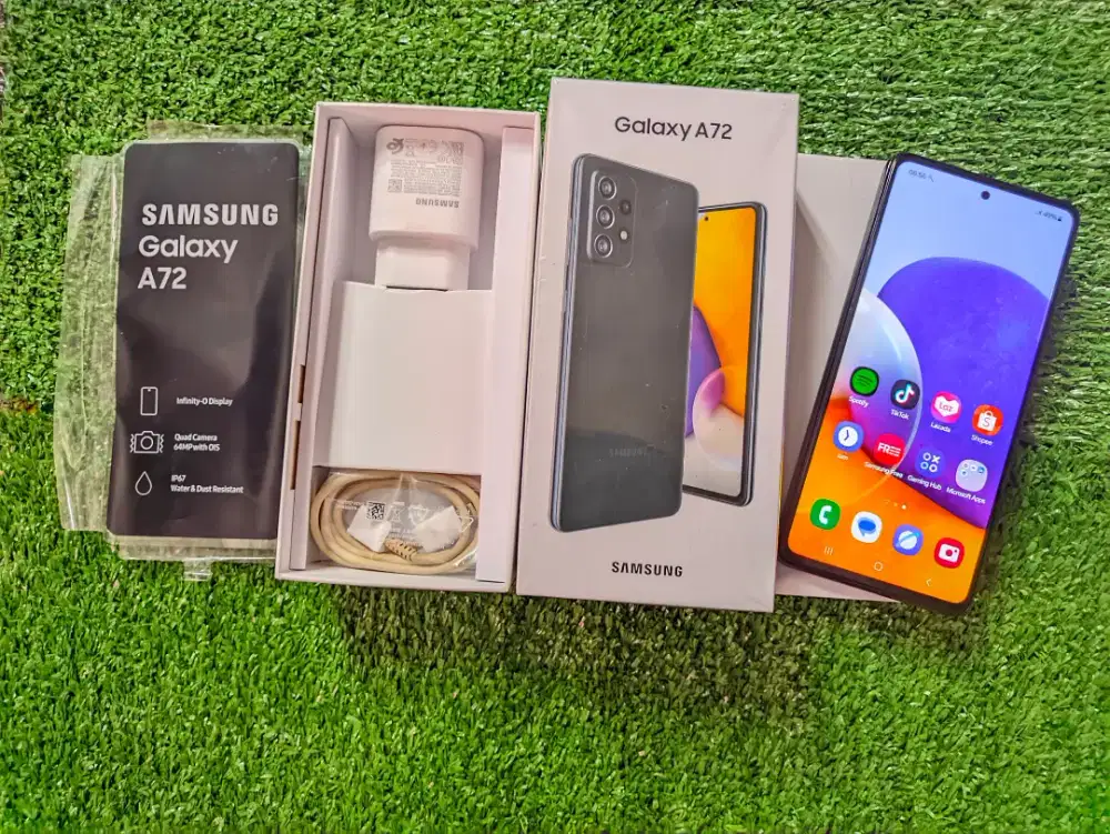 Samsung A72 8/256gb