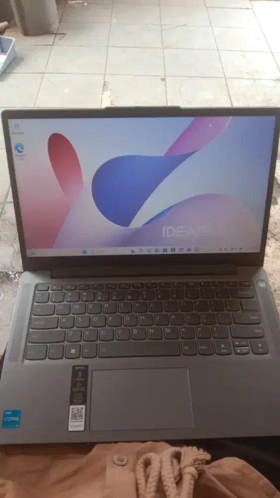Laptop Ideapad slim Intel core i3 SSD512