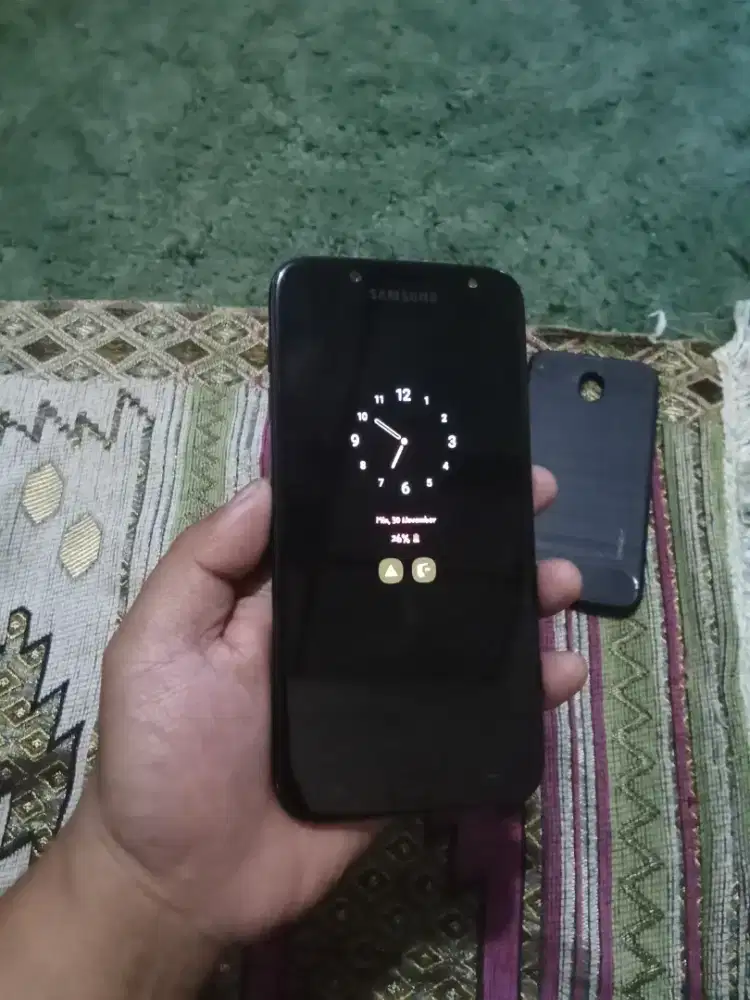 Samsung J7 Pro 3/32 resmi sein