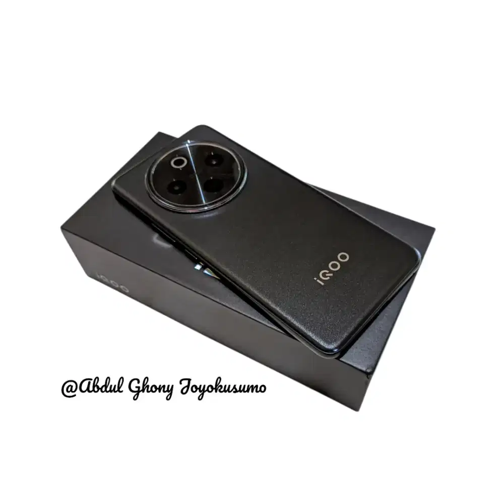 Iqoo Z10 5G 8/256 Black Fullset