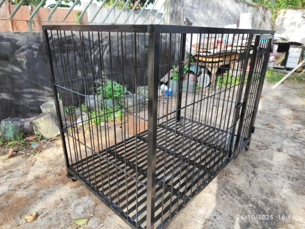 Kandang anjing besar