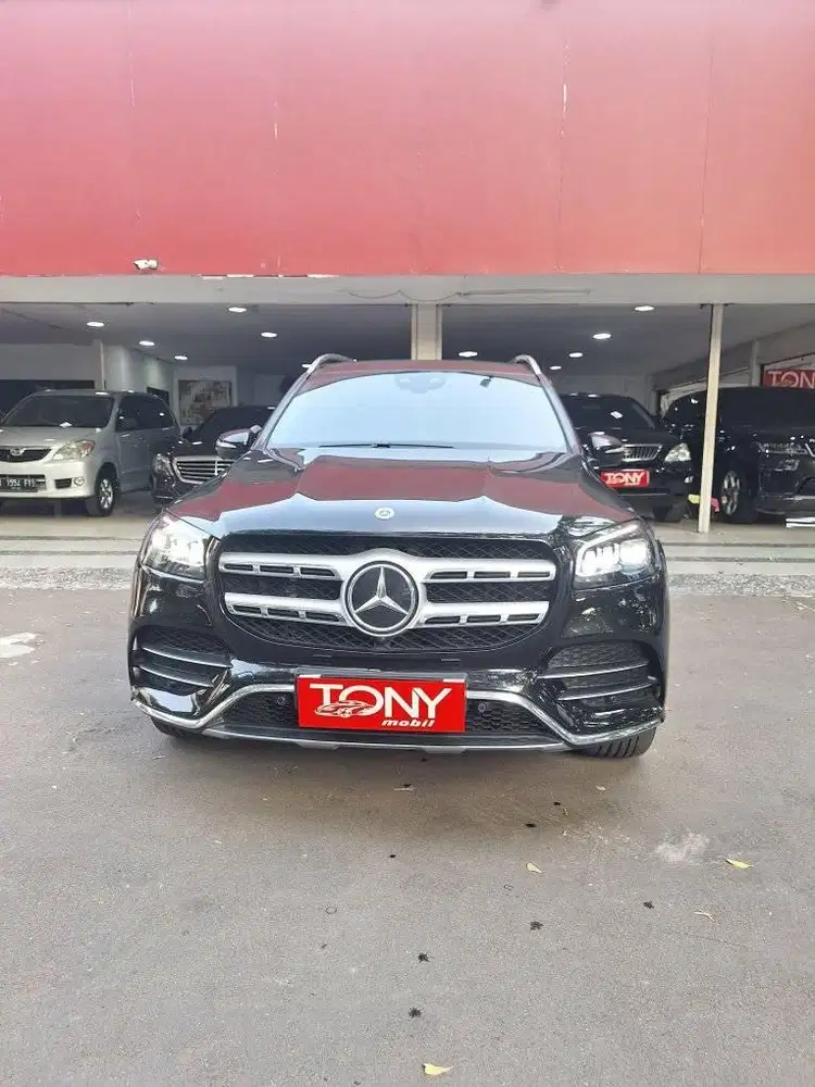 Mercy GLS450 AMG 2022 Hitam Low KM Tangan 1