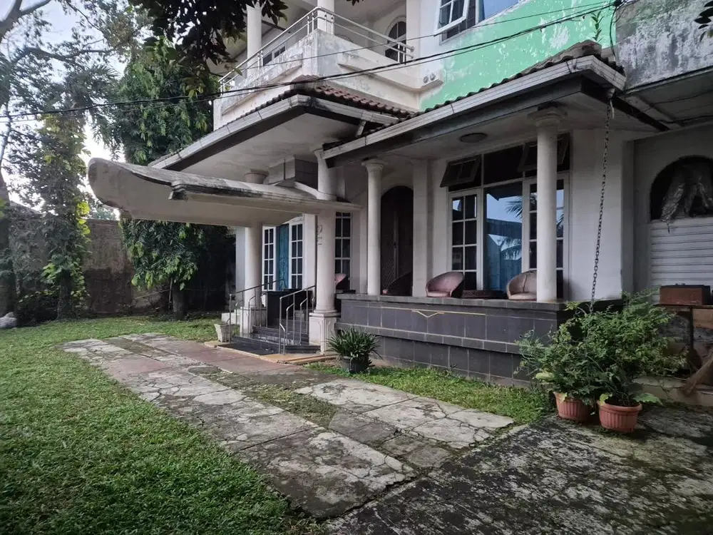 Dijual Cepat Rumah Besar Terawat Di TB Simatupang