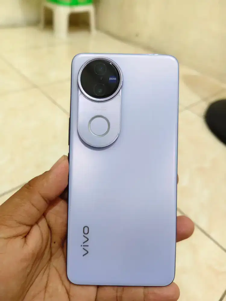 Vivo V50 5G 12/256
