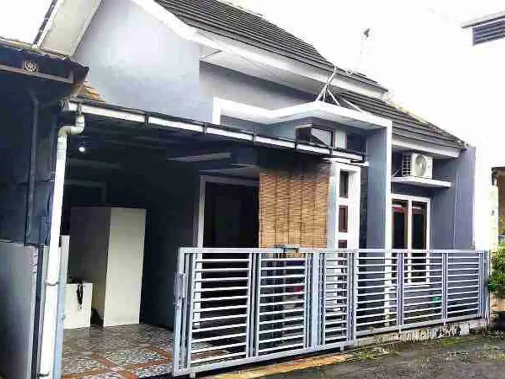 rumah siap huni disewakan lokasi srtategis malangjiwan colomadu lingkungan cluster
