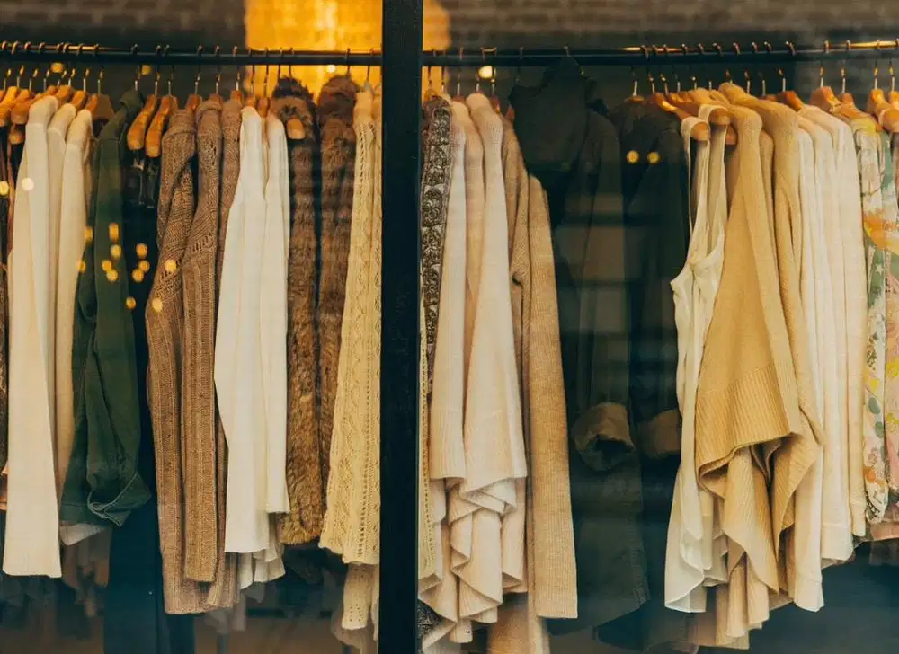 Di cari Admin toko online