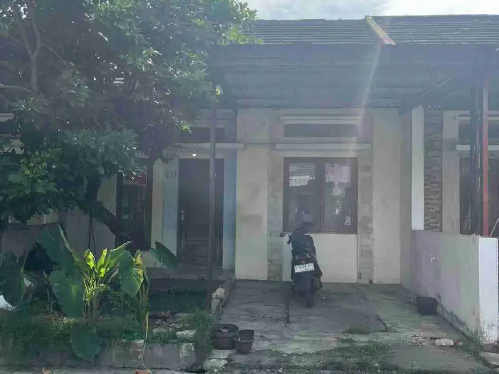 Dijual cepat rumah di perumahan taman sawangan kota depok